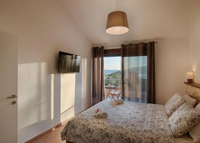 Holiday home Laura Mit Blick Auf Wasser By Interhome Pinezici (Krk)